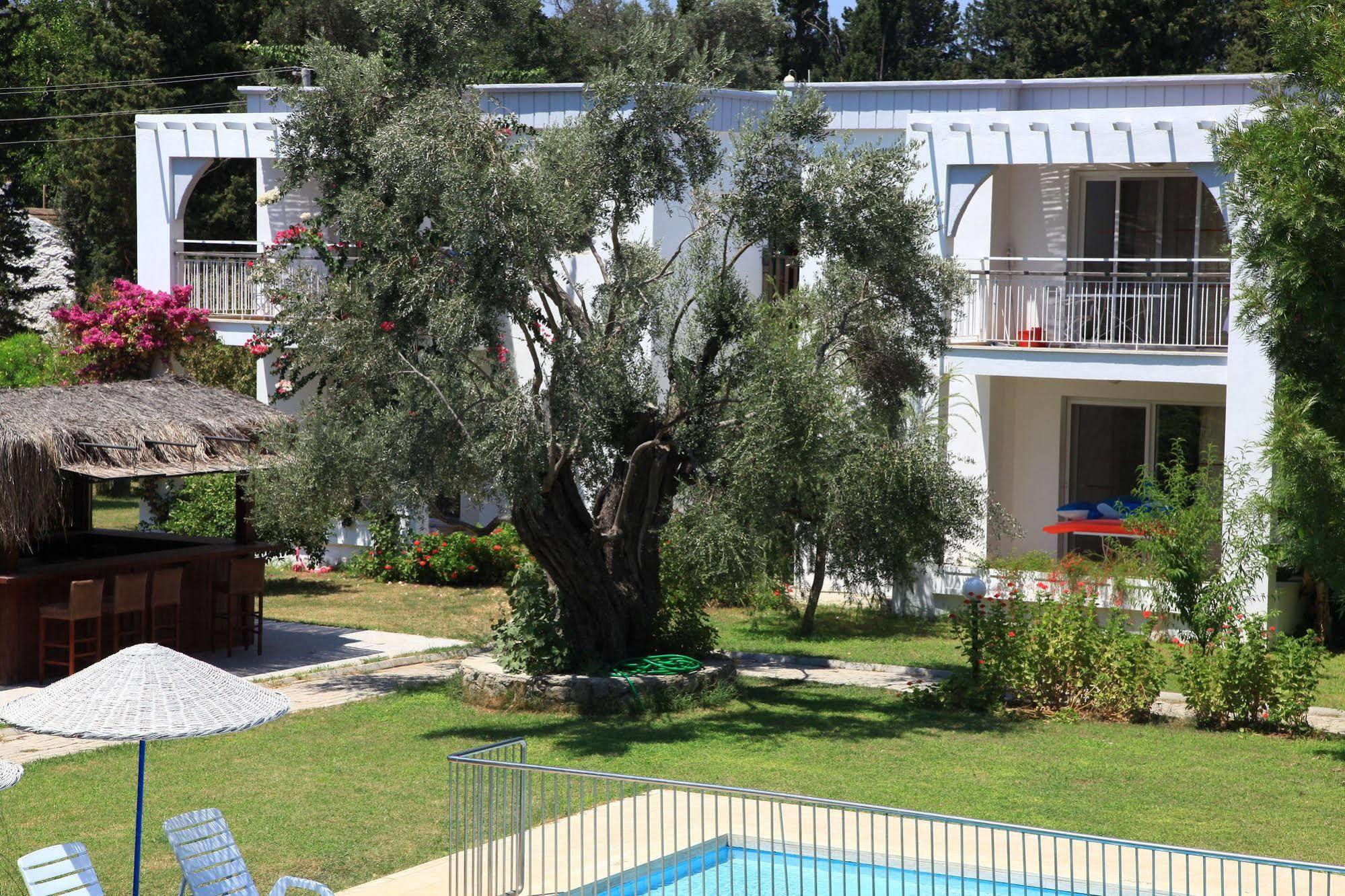 Muskebi Apart Otel Ортакент Екстериор снимка